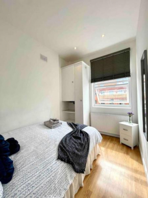 A bright two double bedroom flat